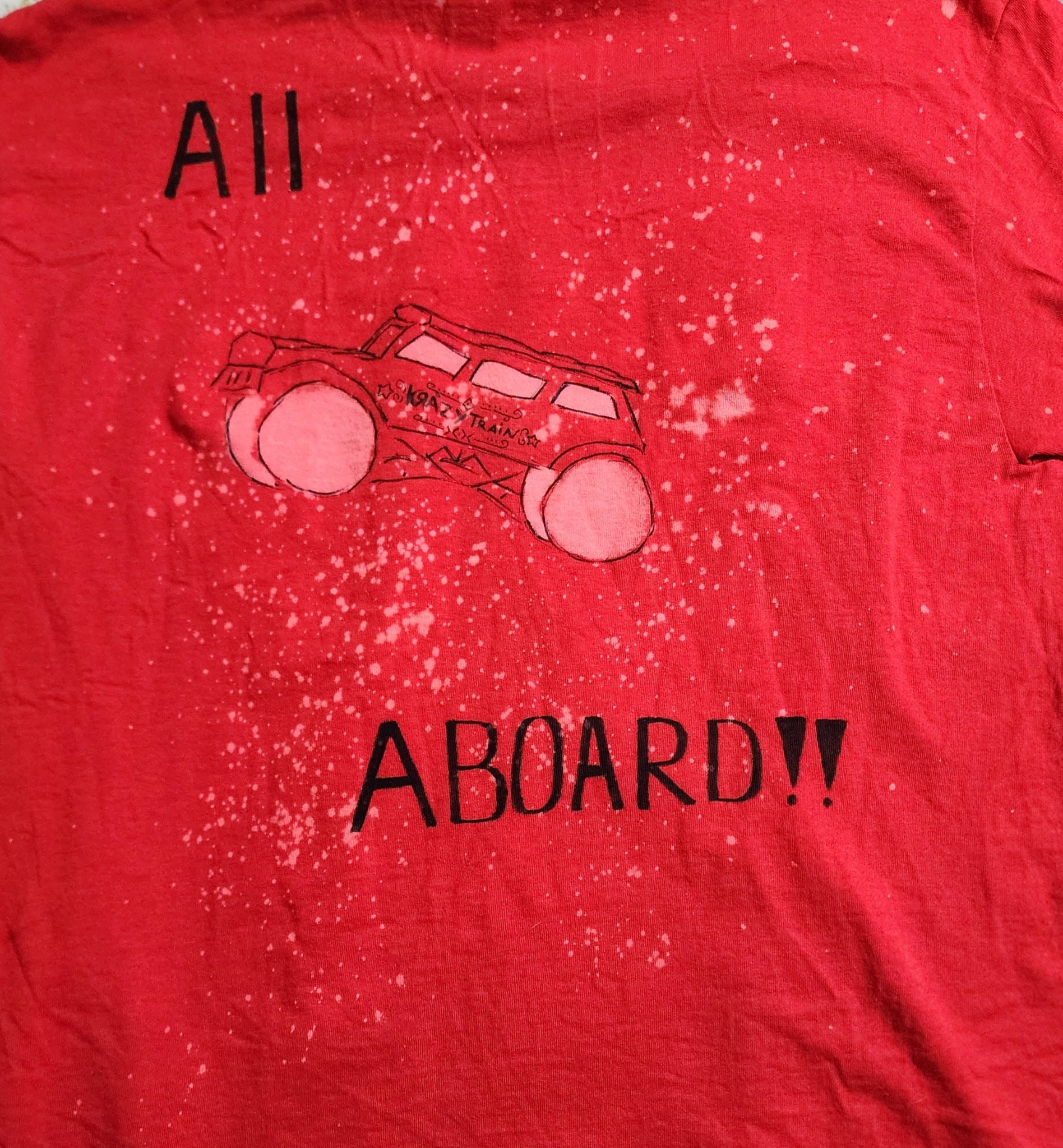 Krzy train tee